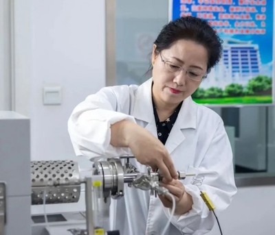 全國(guó)三八紅旗手標(biāo)兵宋曉玲:扎根邊疆32載 守正創(chuàng)新樹(shù)標(biāo)桿